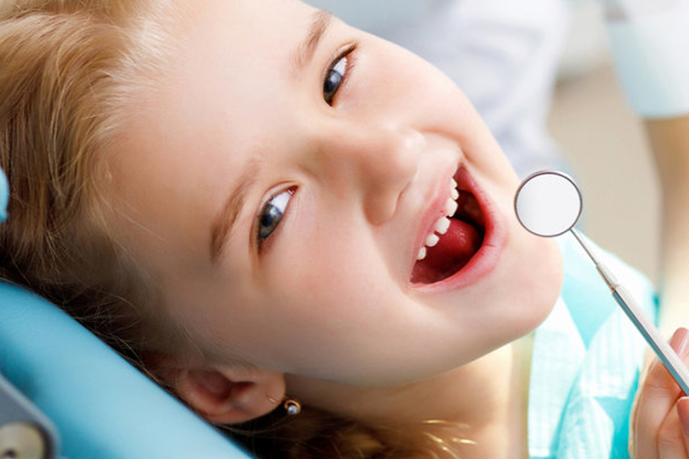 مراقبت های بعد از دندانپزشکی کودکان | دندانپزشکی دکتر کچوئی و دکتر کامران